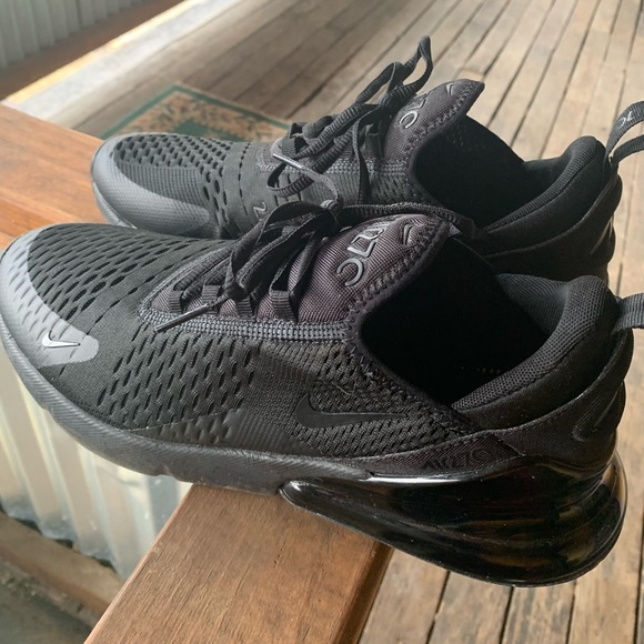 Nike Air Sneakers - Picture 4 of 4